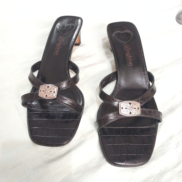 Brighton Shoes - Brighton Black Croc-Embossed Strappy Slide Sandals Made In ITALY in Size 9M
